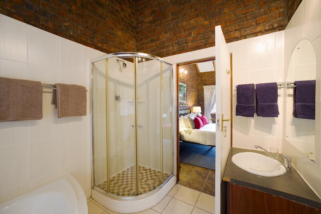 Swallows Nest Country Cottages Stormsrivier Kamer foto
