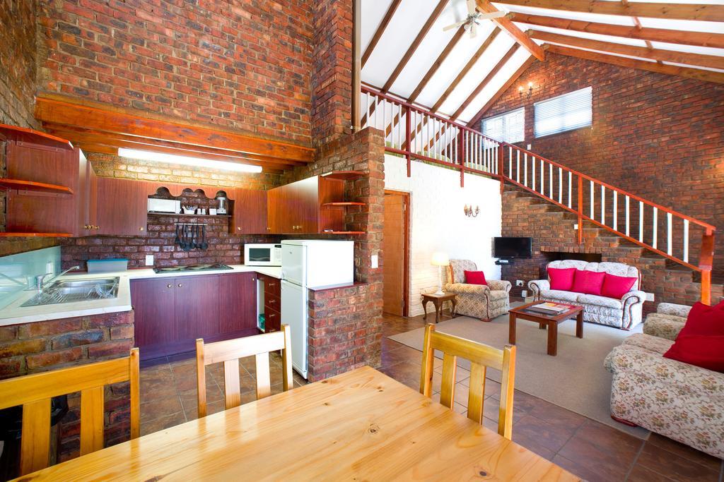 Swallows Nest Country Cottages Stormsrivier Buitenkant foto