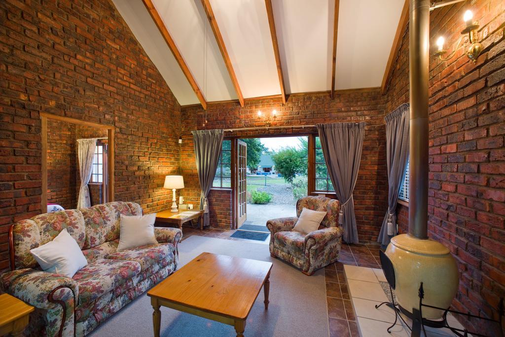 Swallows Nest Country Cottages Stormsrivier Buitenkant foto